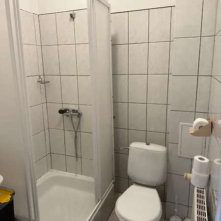 Vandrarhem Osrodek Skalka *